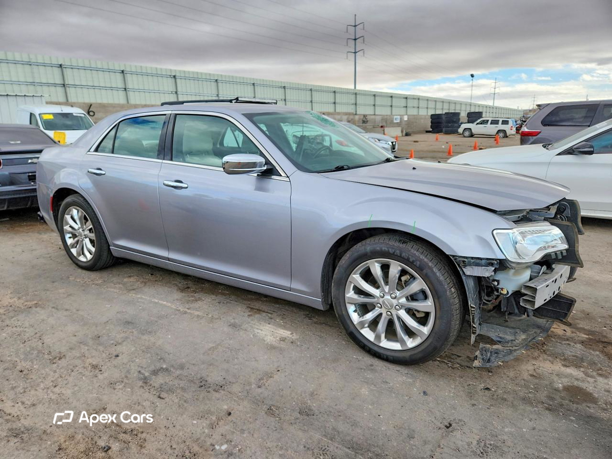 Chrysler 300 2016