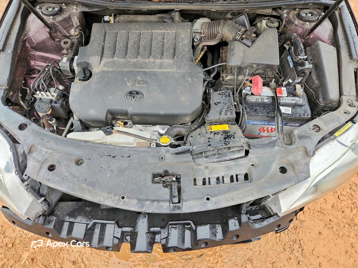 Toyota Avalon 2013