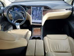 Tesla Model X 2017