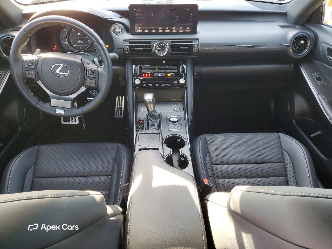 Lexus IS 2025