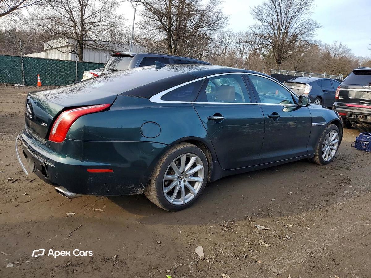 Jaguar XJ 2013