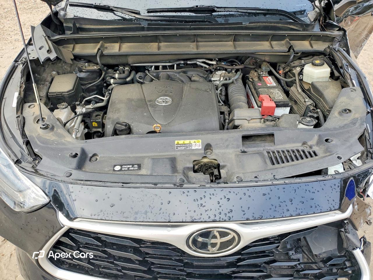 Toyota Highlander 2021