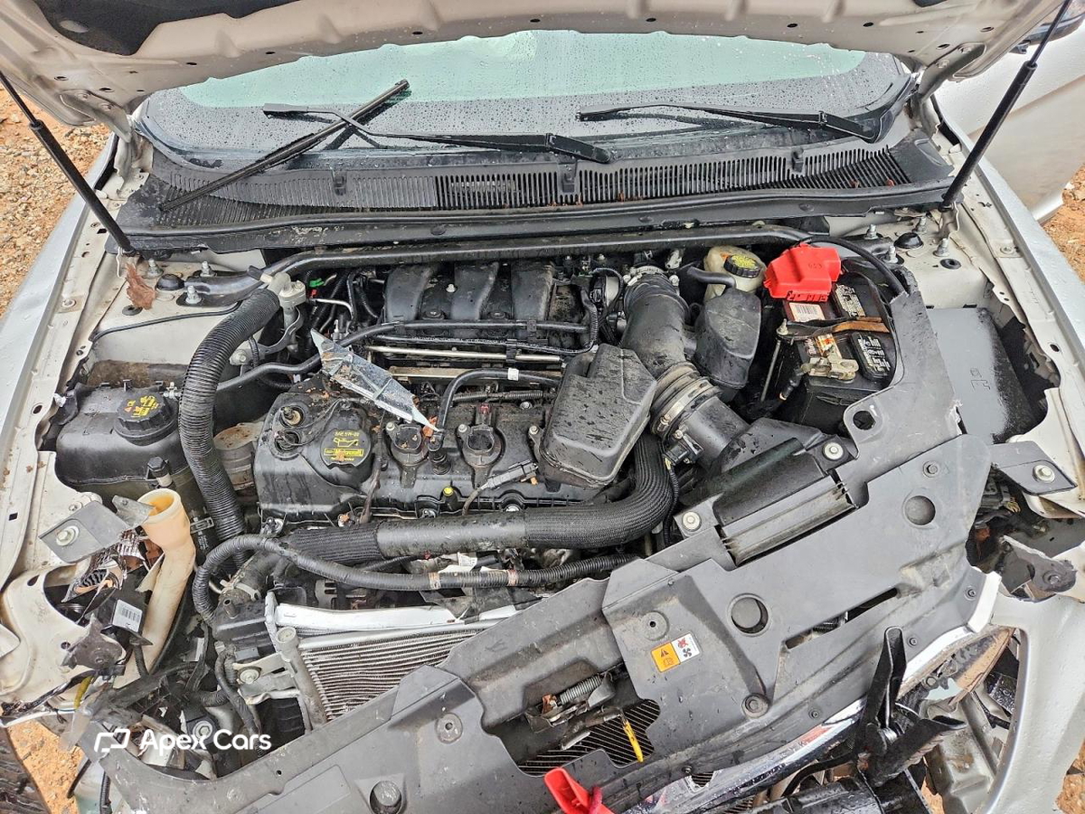 Ford Taurus 2013