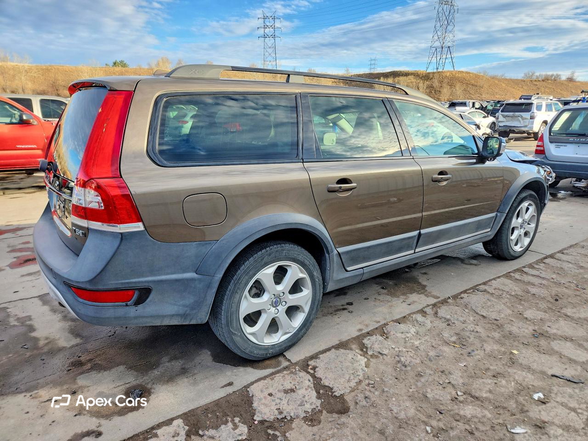 Volvo XC70 2016