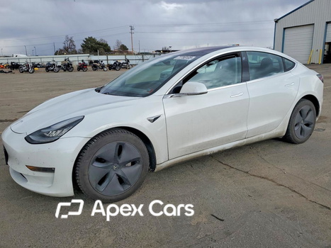 Tesla Model 3 2018 - Image 1 of 12