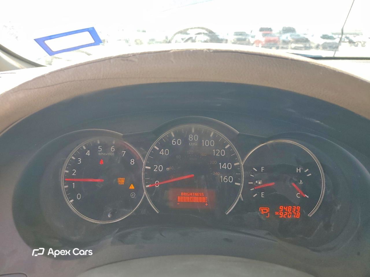 Nissan Altima 2011