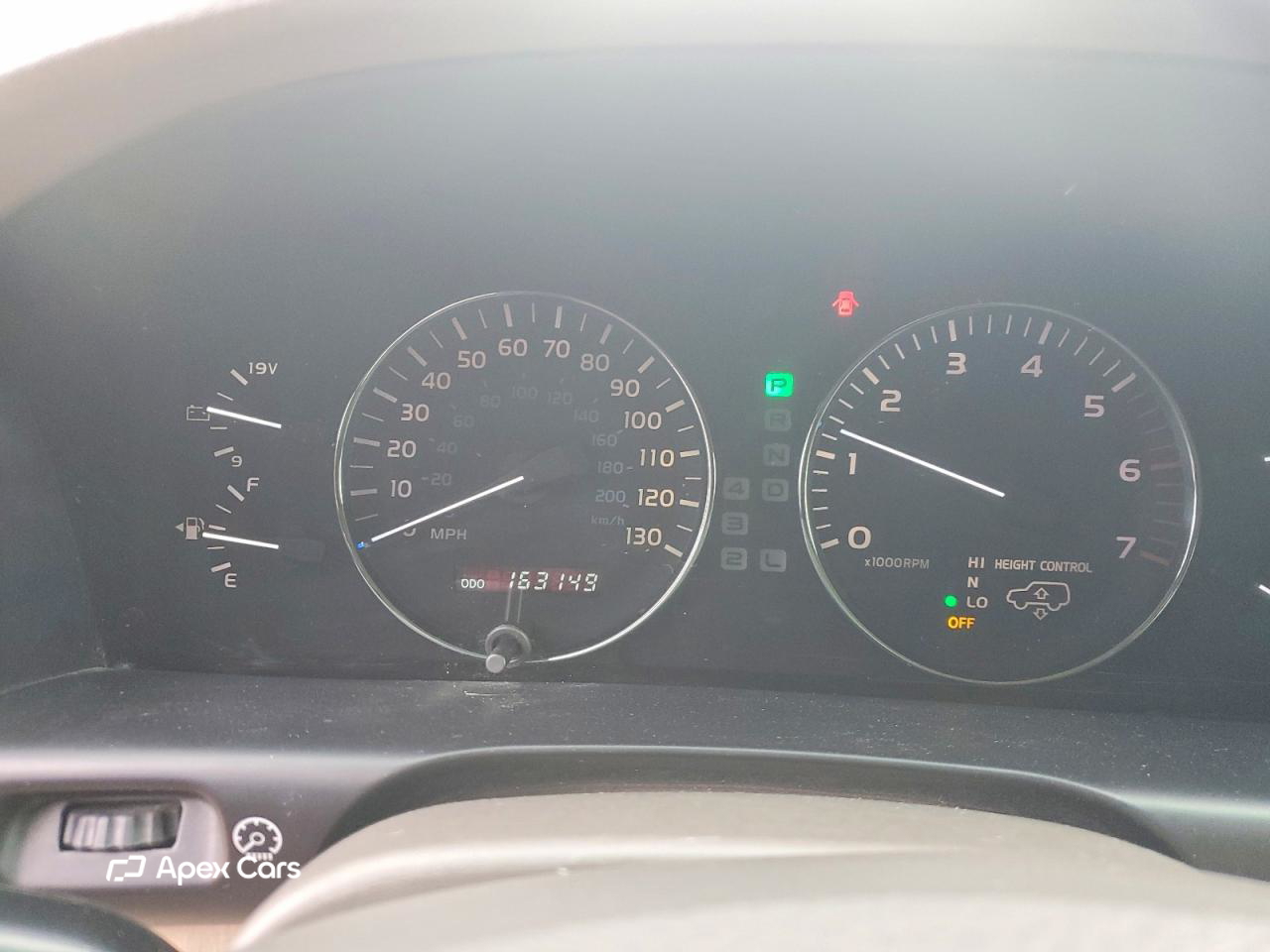 Lexus LX 2004