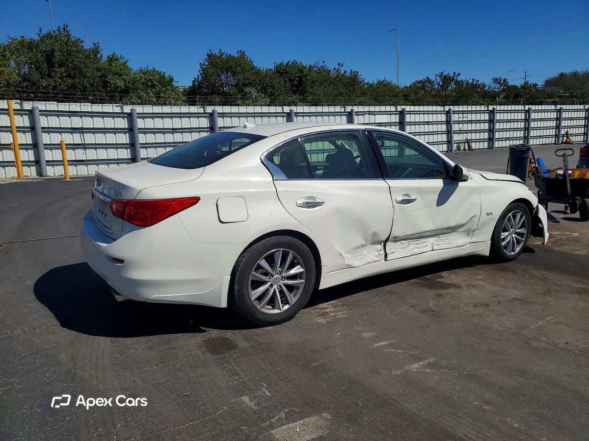 Infiniti Q50 2017