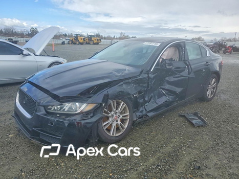 Jaguar XE 2017 - Image 1 of 12