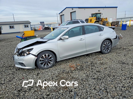 Nissan Altima 2017 - Zdjęcie 1 z 13