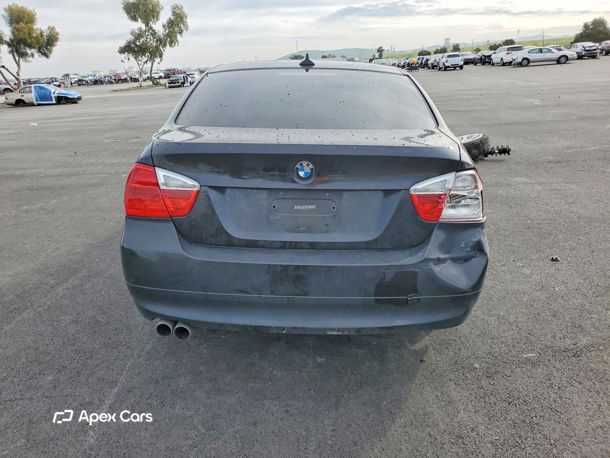 BMW Series 3 2006