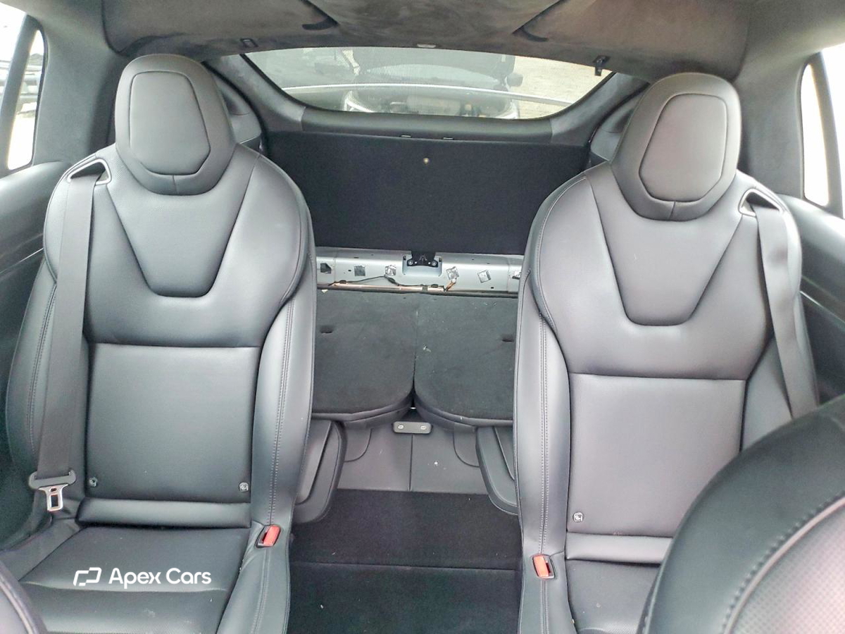 Tesla Model X 2023