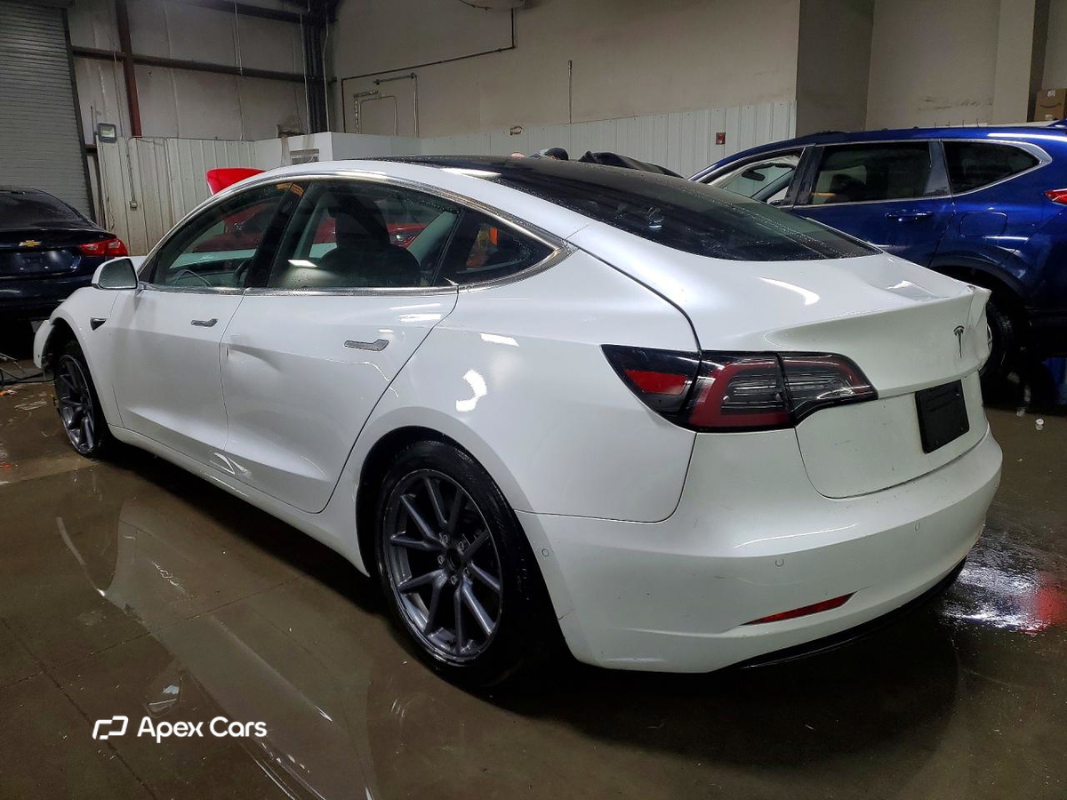 Tesla Model 3 2020