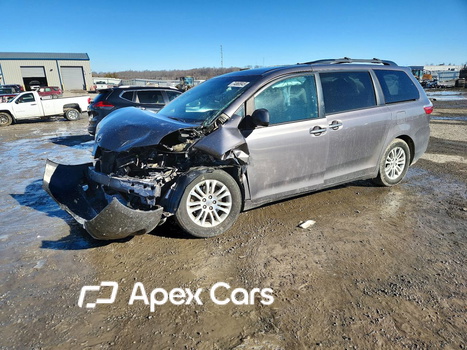 Toyota Sienna 2016 - Image 1 of 13