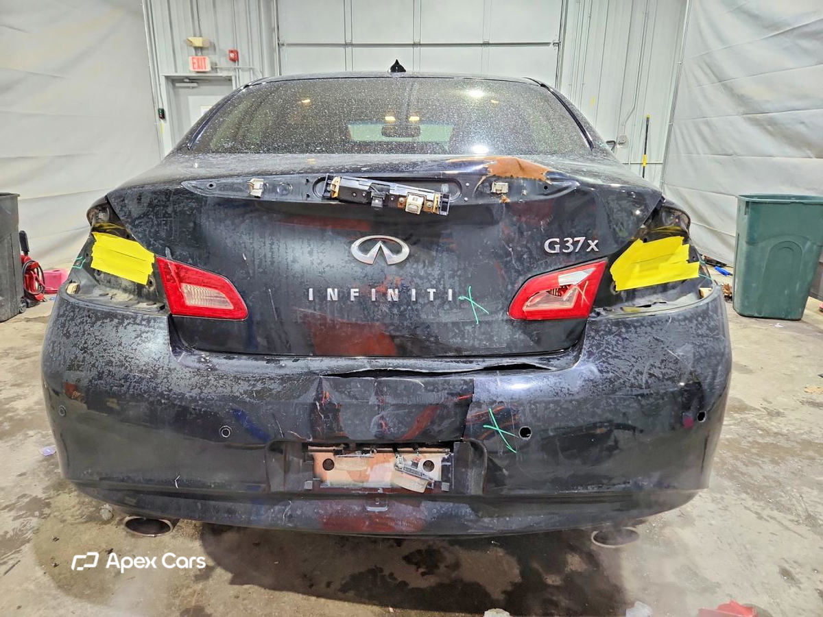 Infiniti G 2013