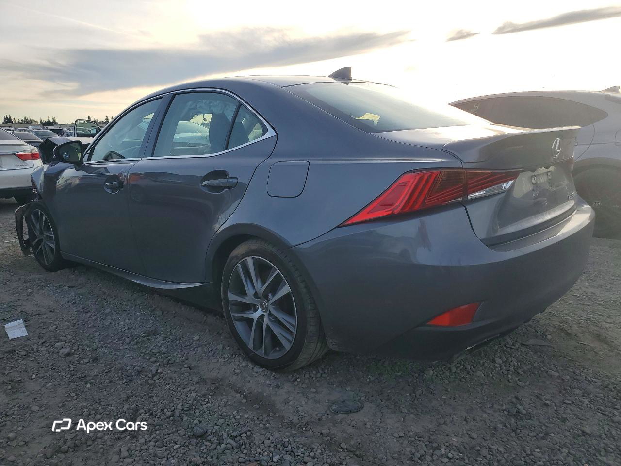 Lexus IS 2020