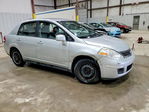 Nissan Versa 2011