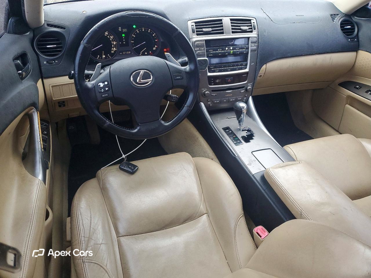 Lexus IS 2006