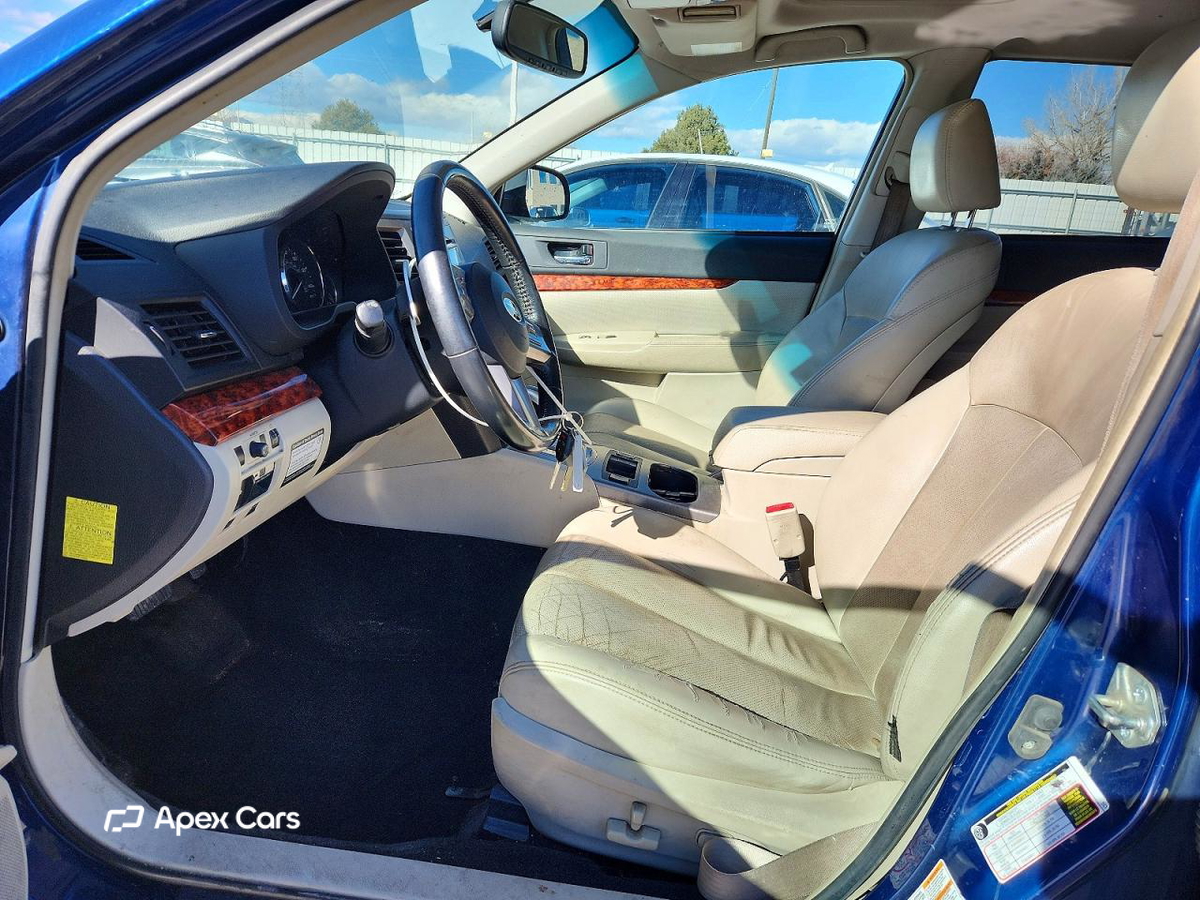 Subaru Outback 2010