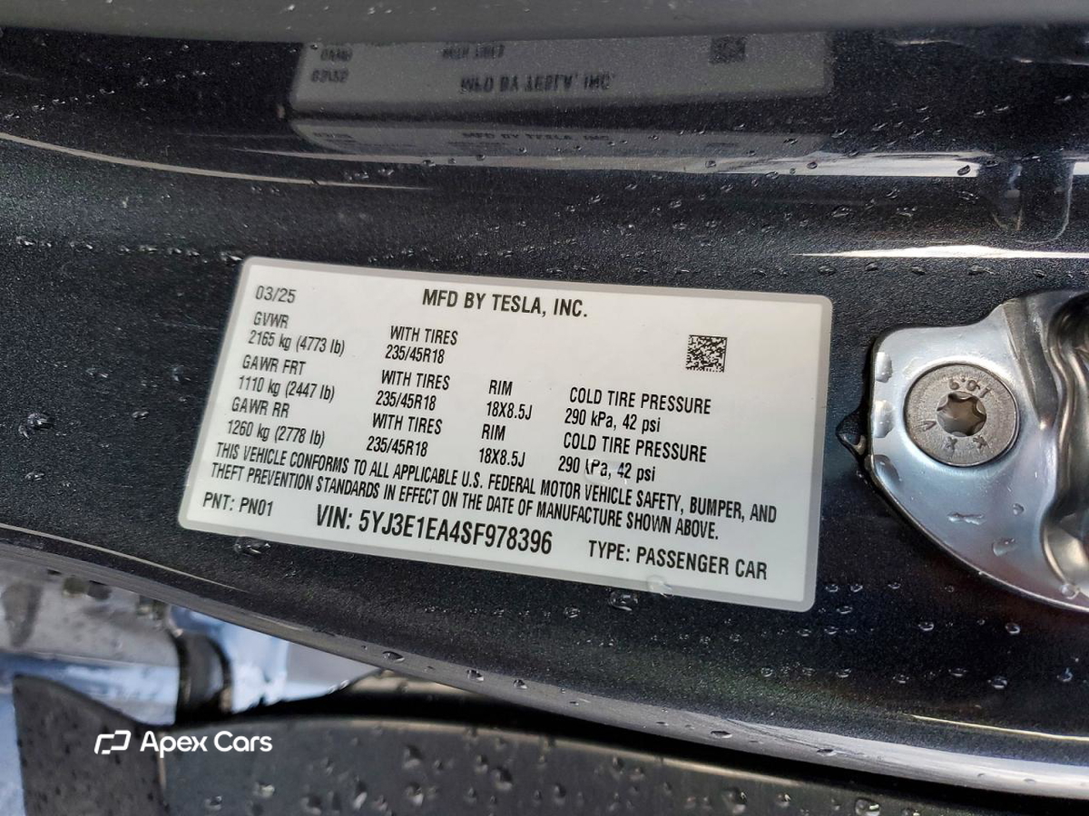 Tesla Model 3 2025