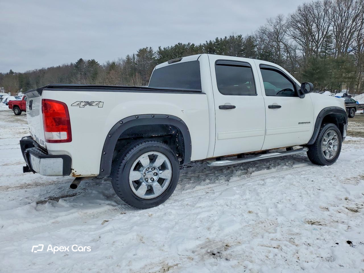 GMC Sierra 2011