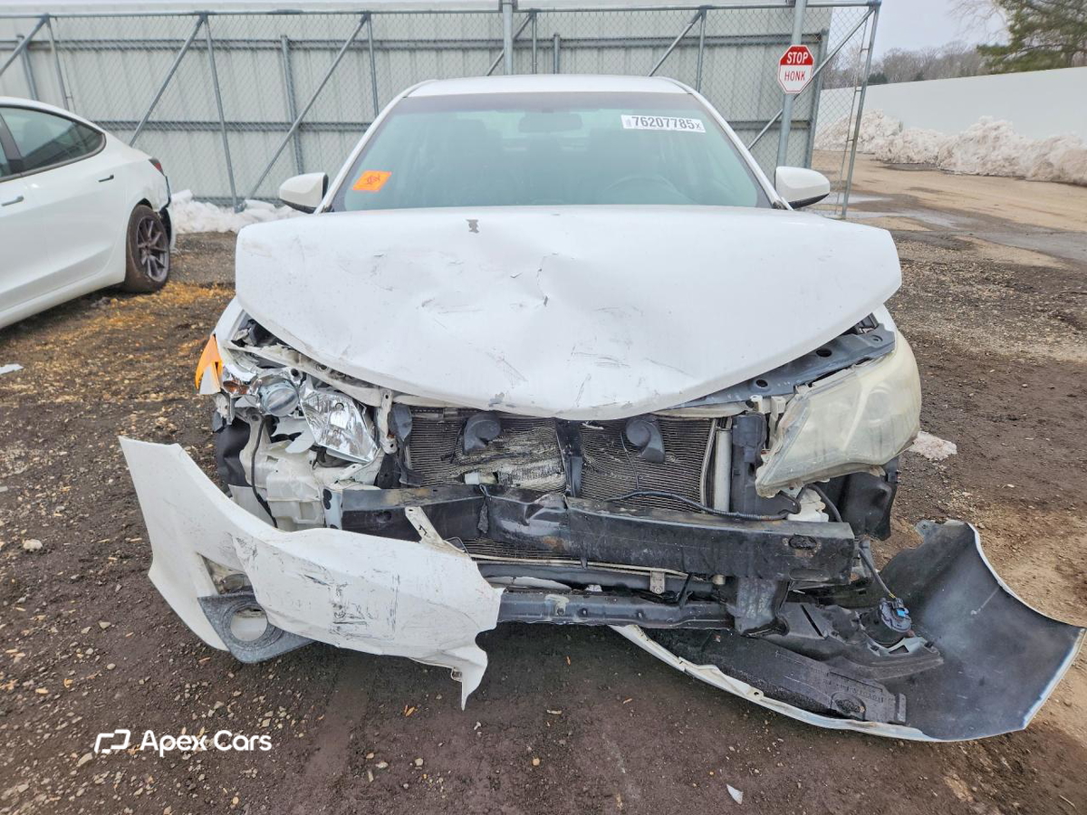 Toyota Camry 2012