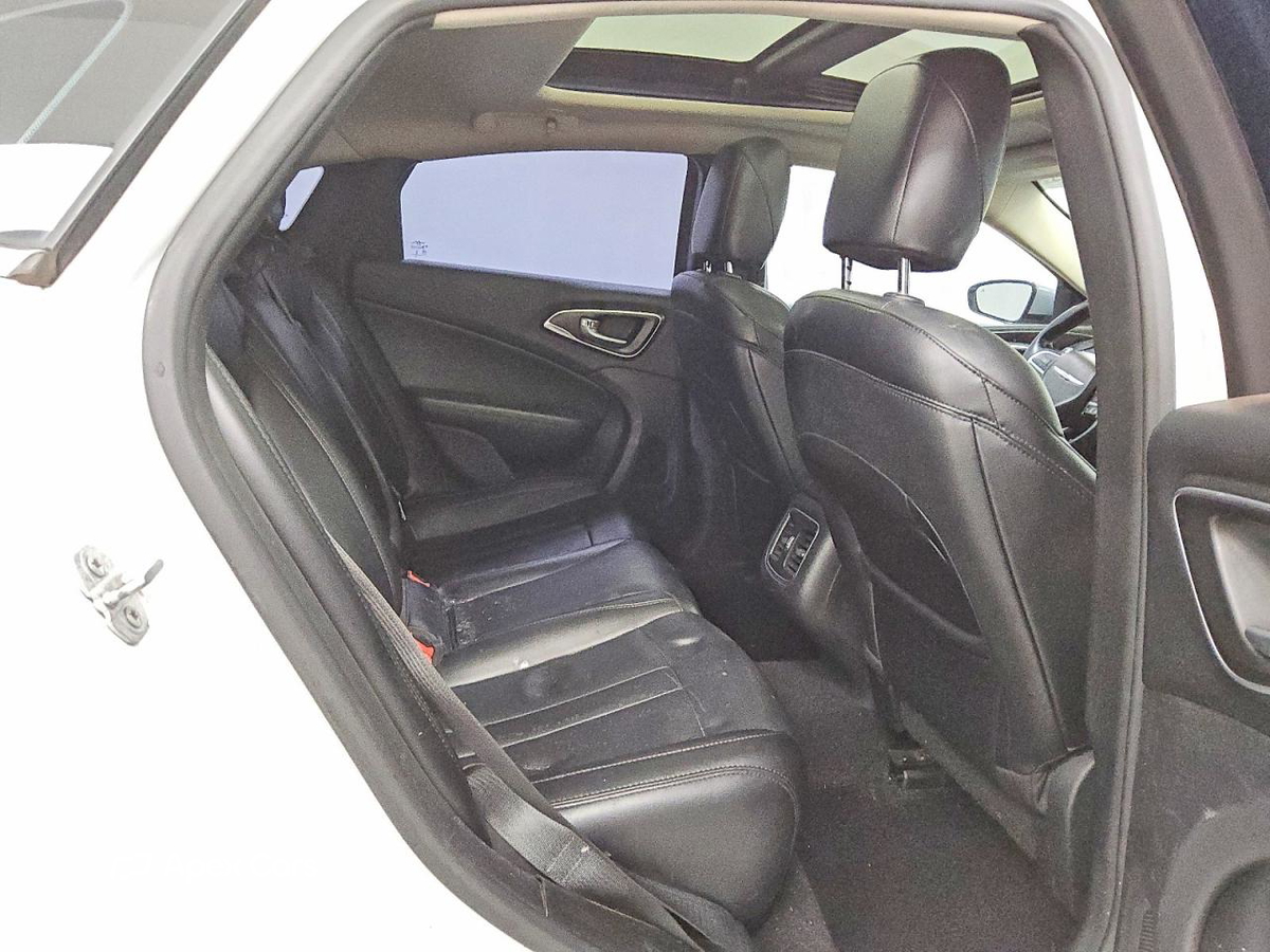 Chrysler 200 2015