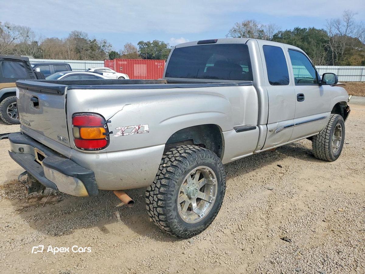 GMC Sierra 2004