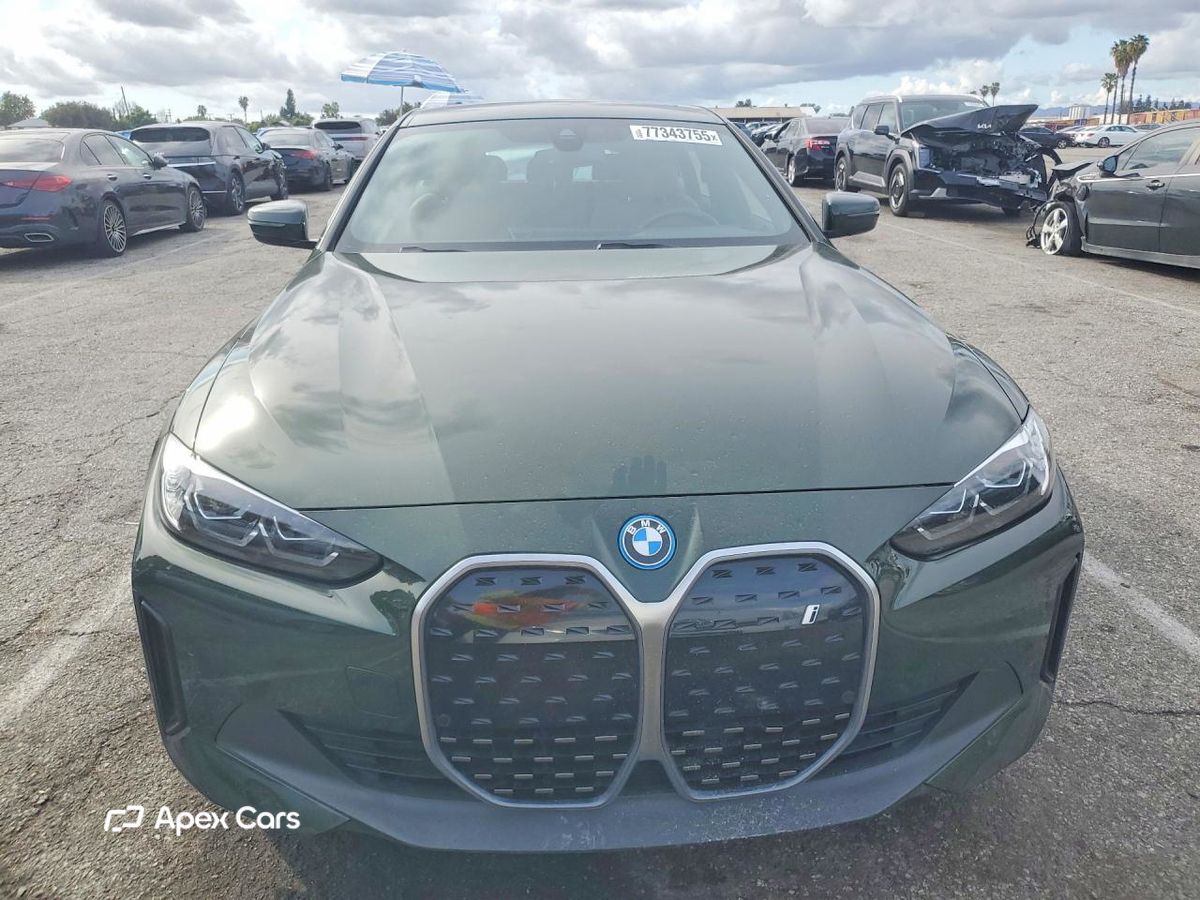 BMW i4 2023
