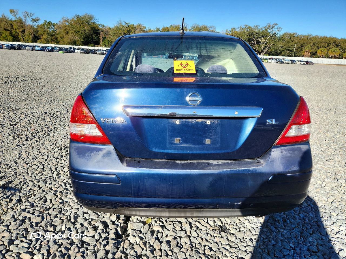 Nissan Versa 2010