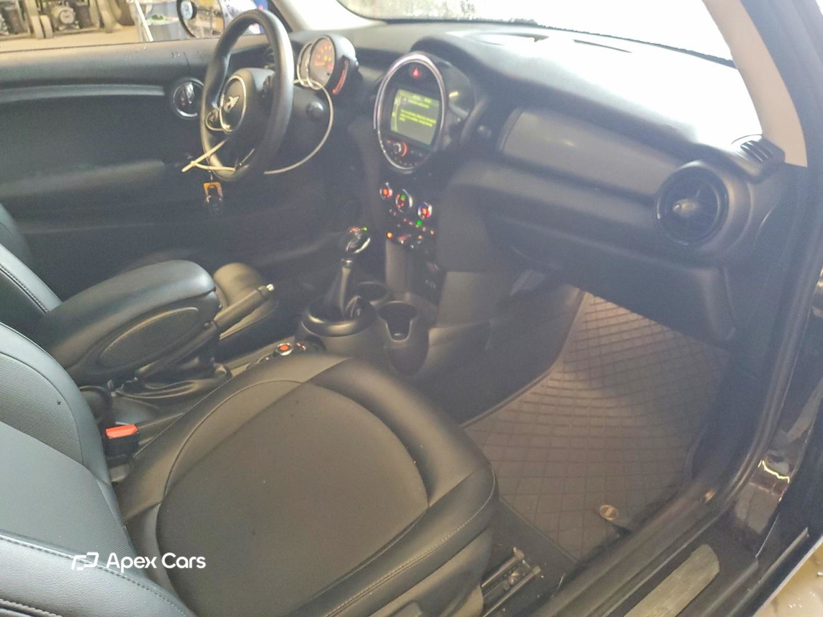 MINI Cooper 2018
