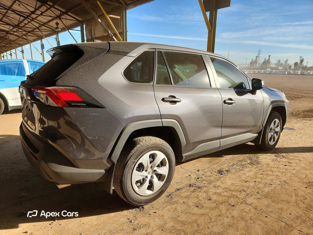Toyota RAV 4 2025