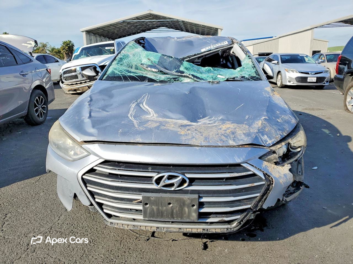 Hyundai Elantra 2017