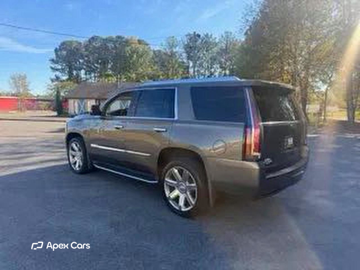 Cadillac Escalade 2016