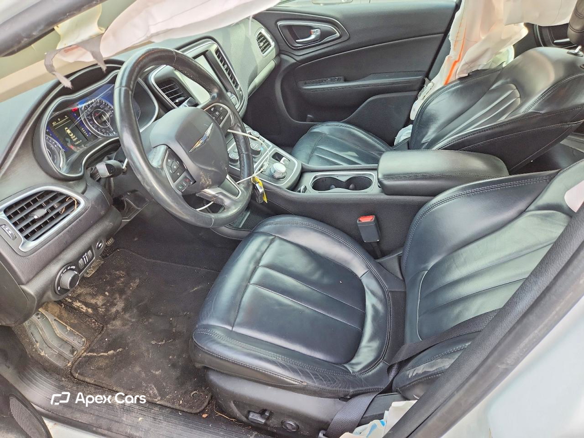 Chrysler 200 2017