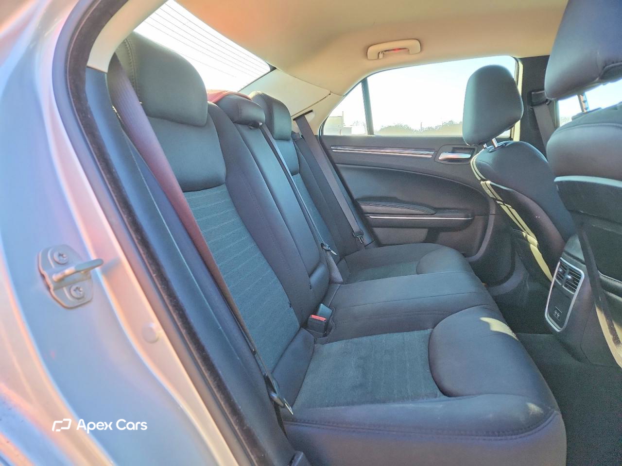 Chrysler 300 2019
