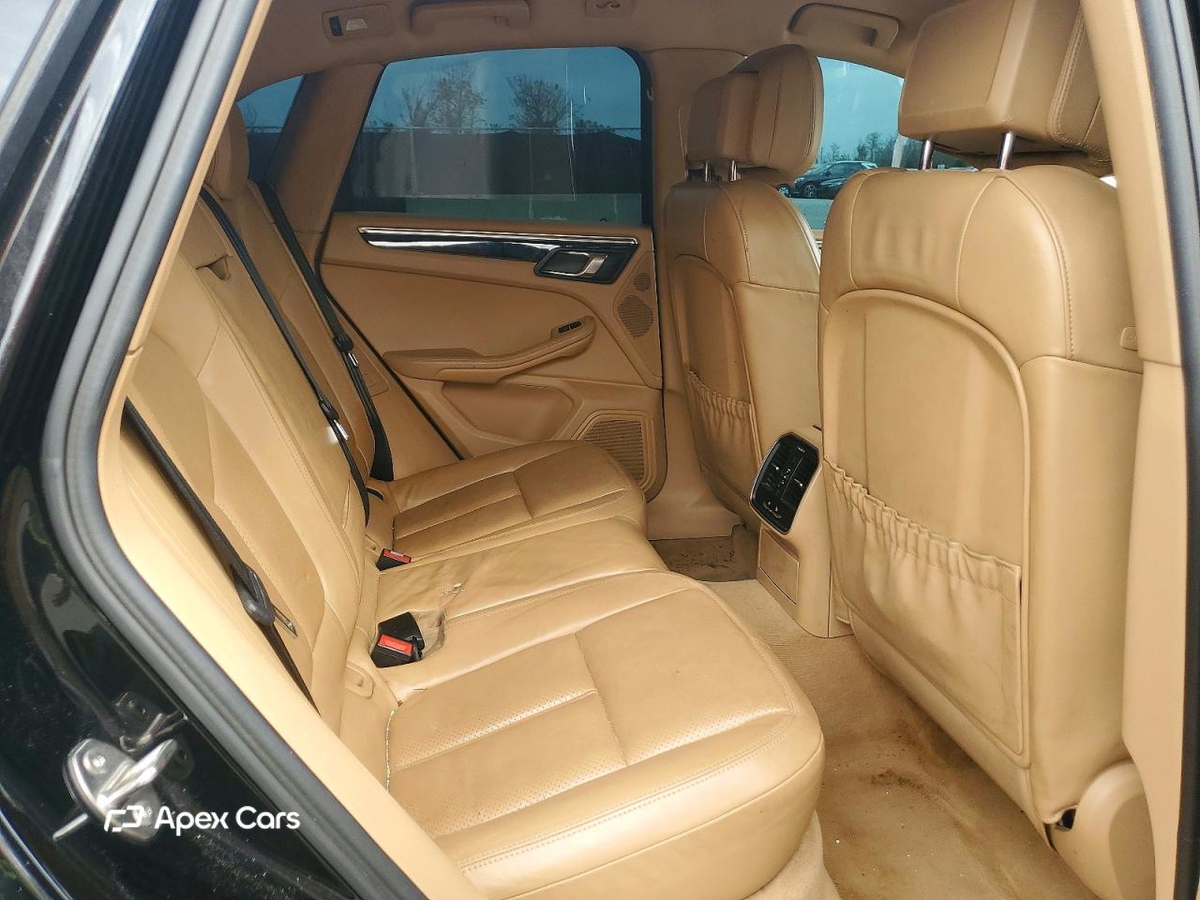 Porsche Macan 2016
