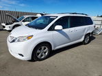 Toyota Sienna 2015