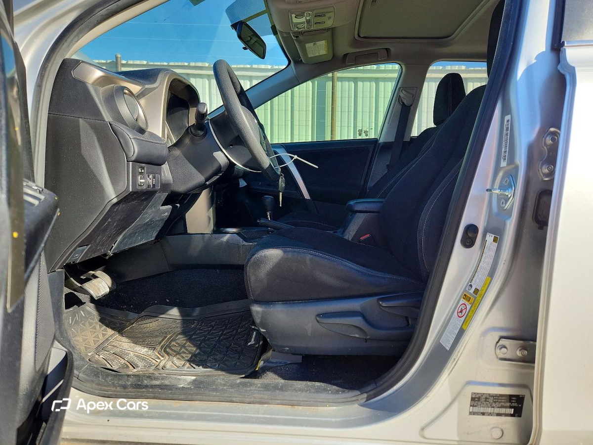 Toyota RAV 4 2015