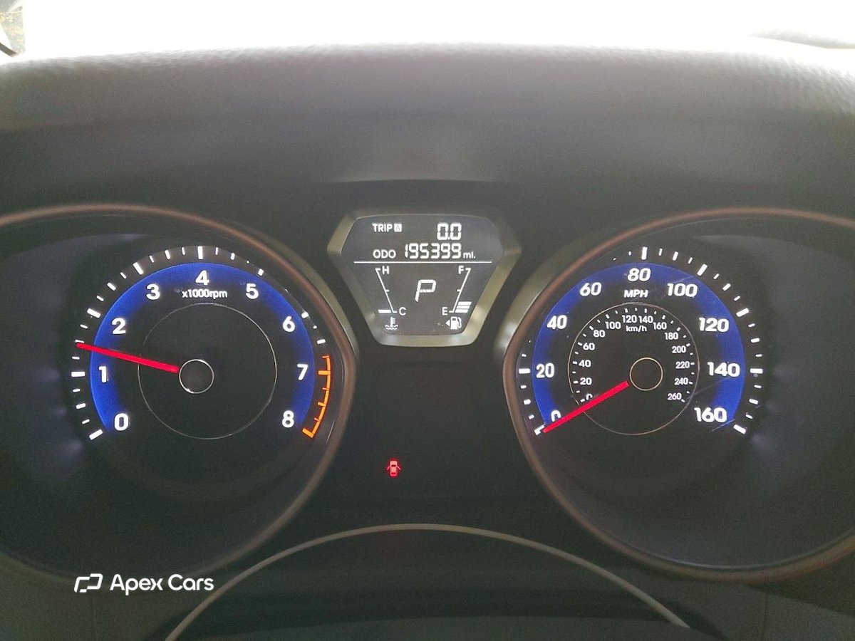 Hyundai Elantra 2011