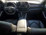 Toyota Highlander 2020