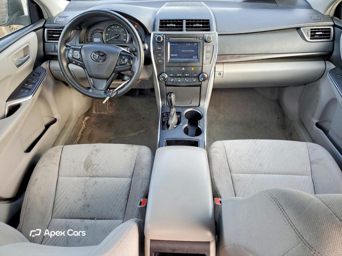 Toyota Camry 2015
