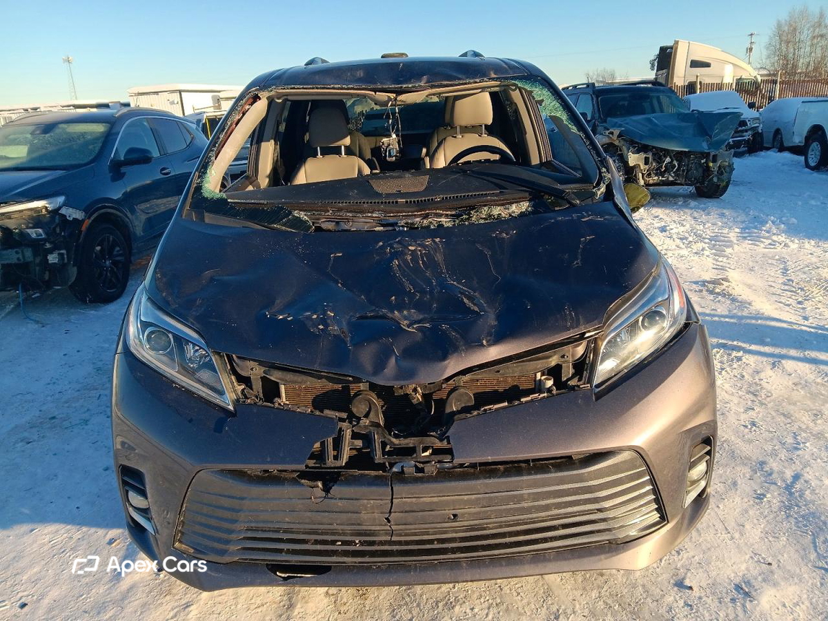 Toyota Sienna 2020