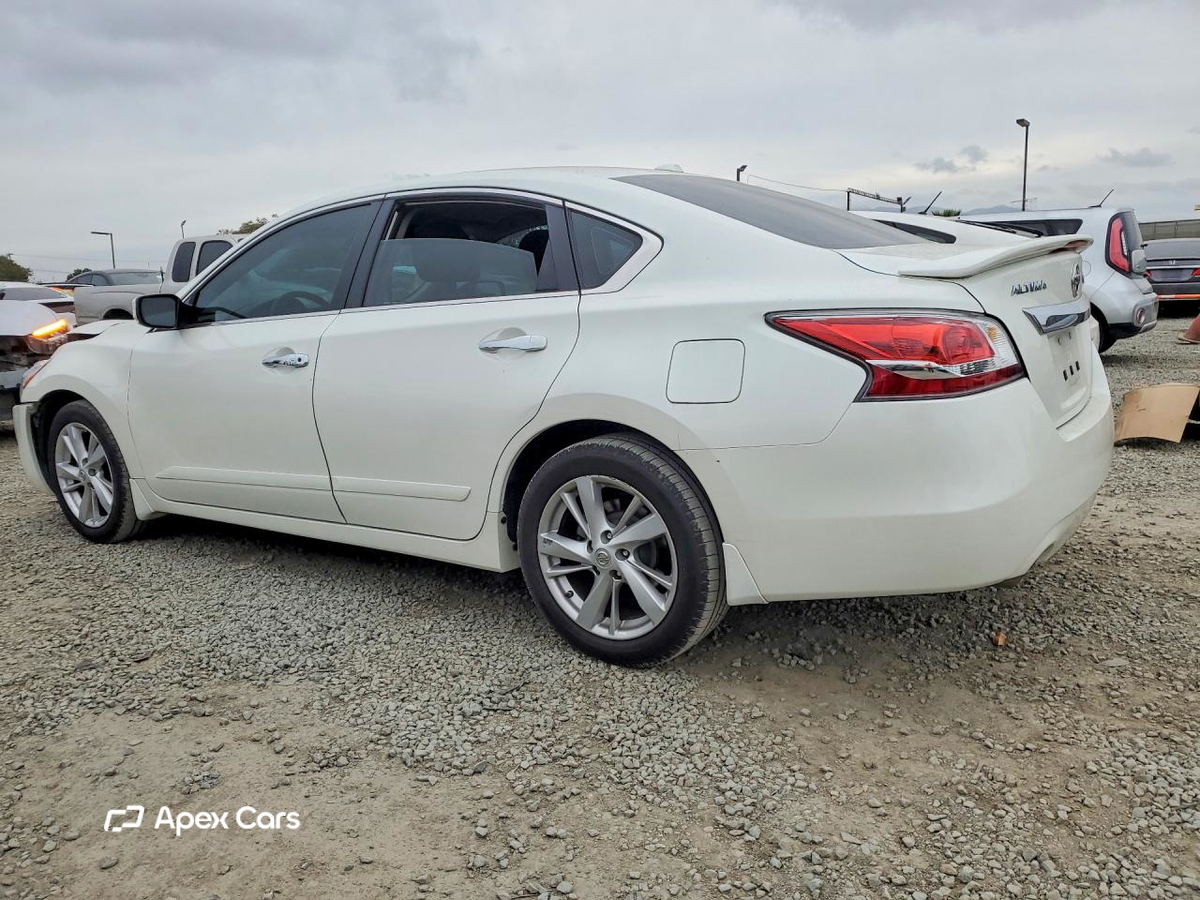 Nissan Altima 2015