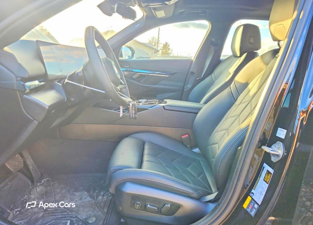 BMW i5 2024
