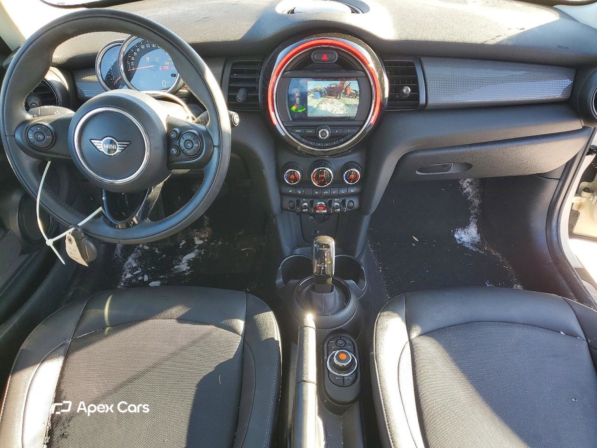 MINI Cooper 2021