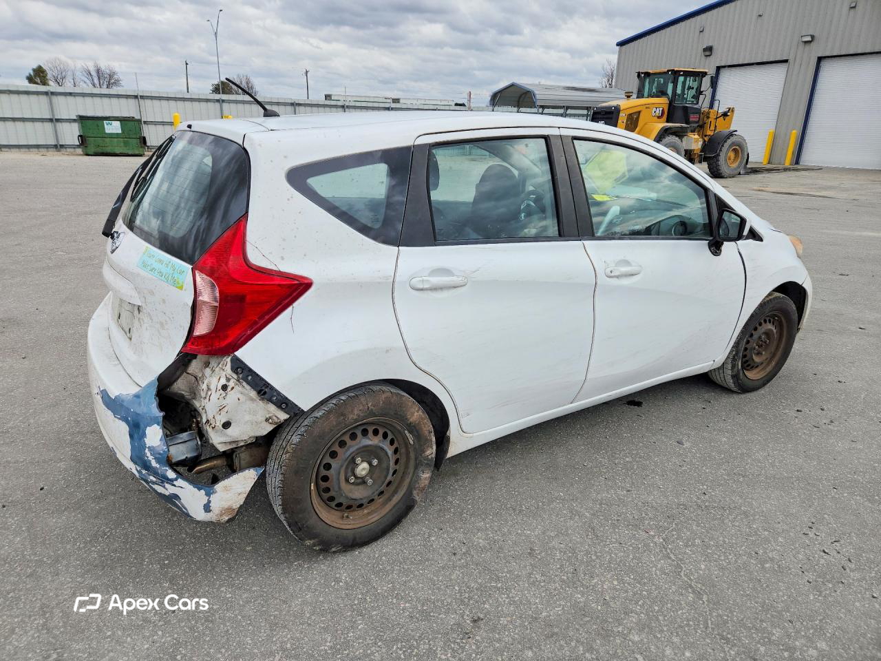 Nissan Versa 2015