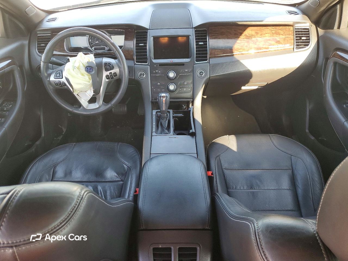 Ford Taurus 2016