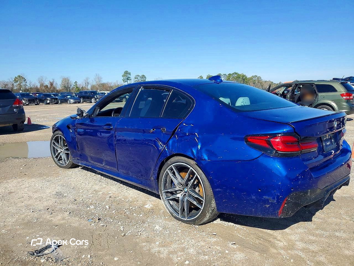 BMW M5 2022
