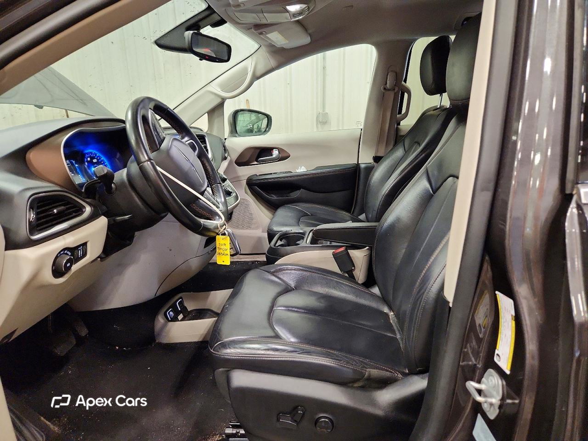 Chrysler Pacifica 2017